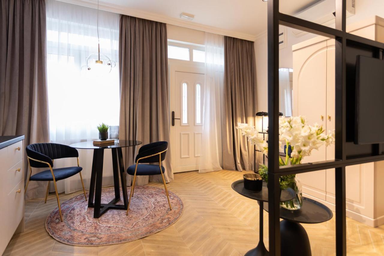Pierrot & Pierrette Mesnicka Apartman Zágráb Kültér fotó